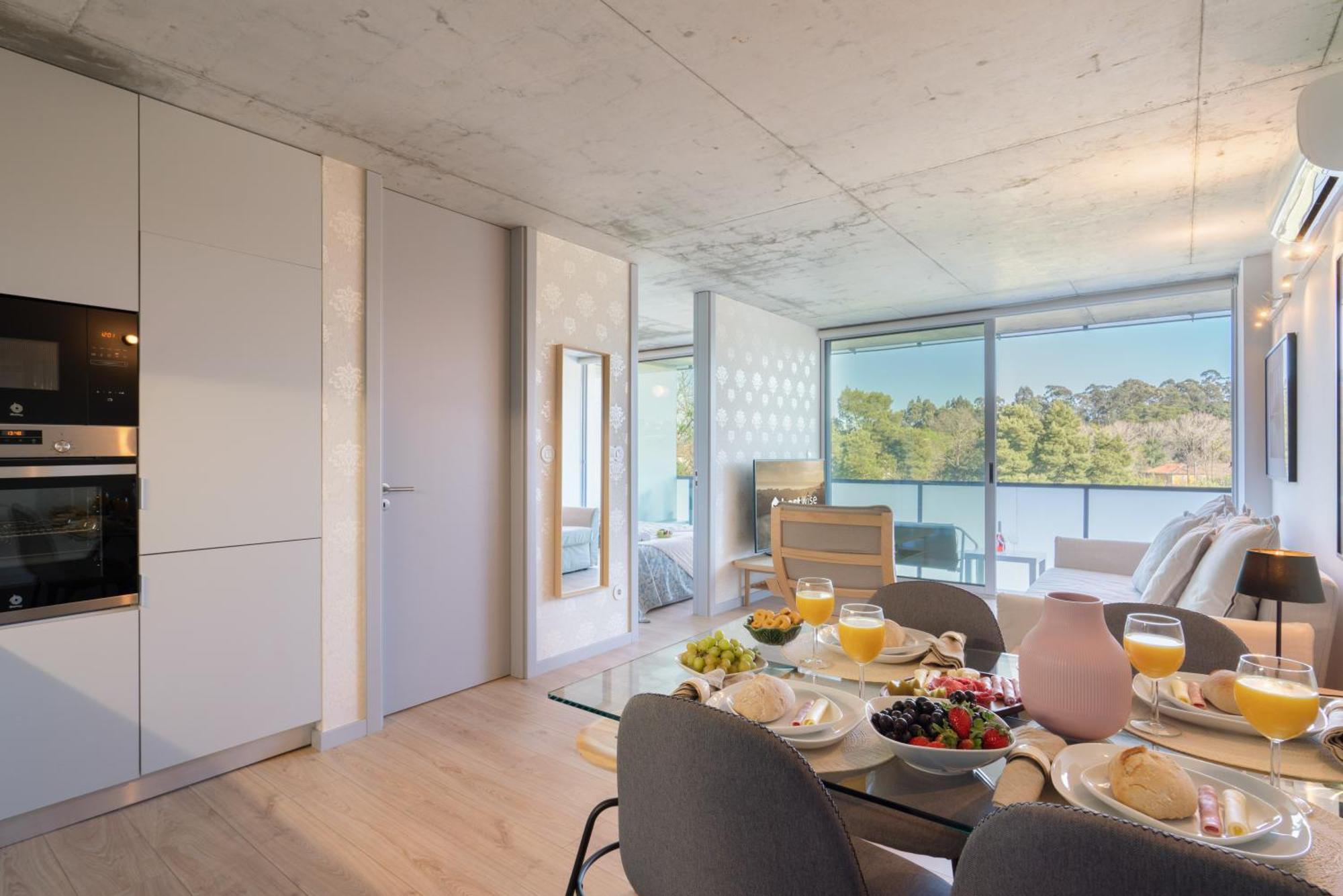 Host Wise - Luxurious Impressive Apartment - Balcony And Pool Vila Nova de Gaia Room photo